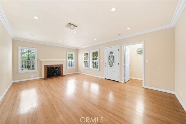 Building Photo - 9108 Hermosa Dr