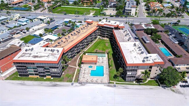 Building Photo - 17580 Gulf Blvd