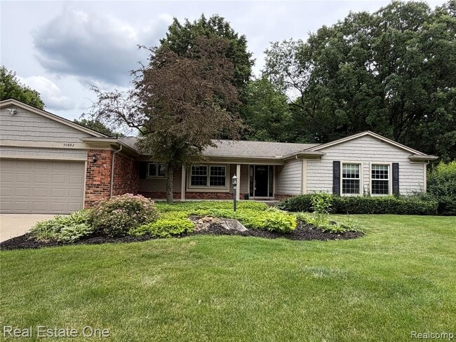 Building Photo - 30882 Oak Valley Dr