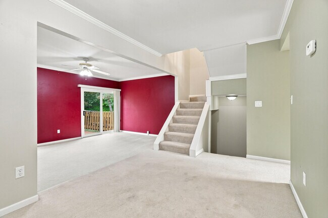 Building Photo - 5141 Buckingham Pl Dr