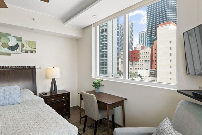 Building Photo - 244 Biscayne Blvd