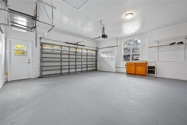 Building Photo - 571 Masalo Pl