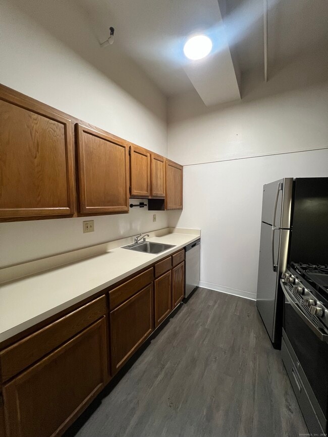 Building Photo - 74 Union Pl