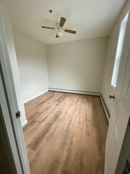 Building Photo - 720 Marion St