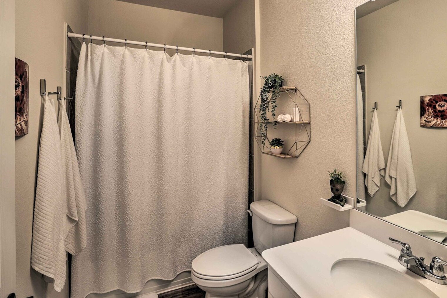 Building Photo - 1129 Bluespire Dr