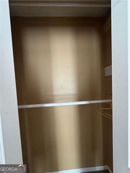 Building Photo - 2578 Shadowbrook Dr