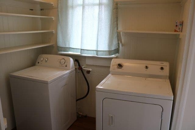 Building Photo - 14th &amp; B