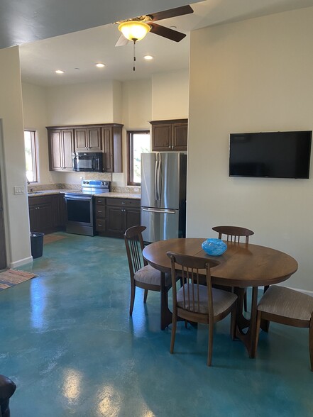 Building Photo - 20277 Elfin Vista Ln