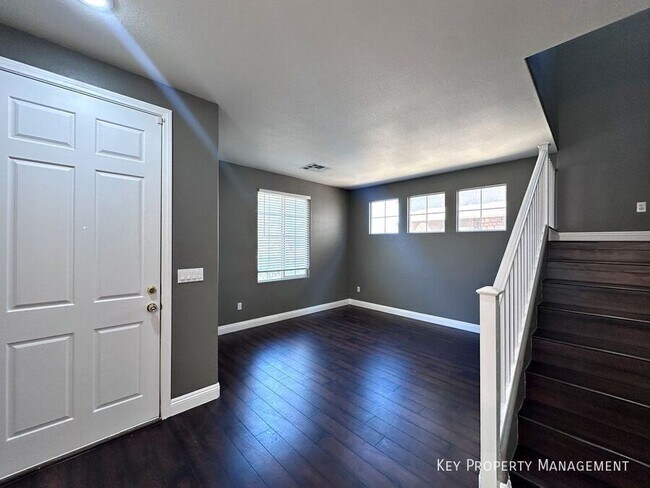Building Photo - 10076 Bright Charisma Ct