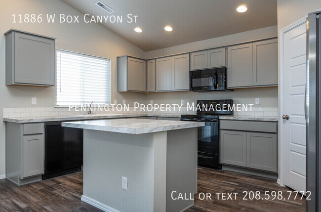 Building Photo - 11886 W Box Canyon St-