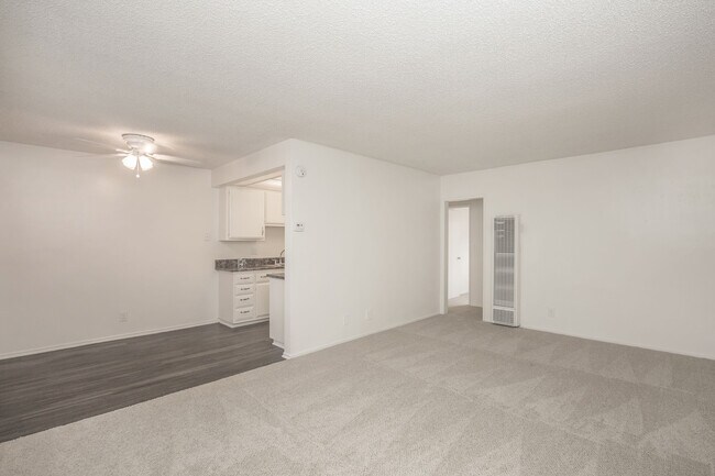 Building Photo - Castilian and Cordova Apartment Homes