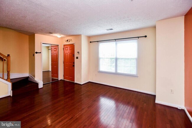 Building Photo - 7234 Tamo Ct