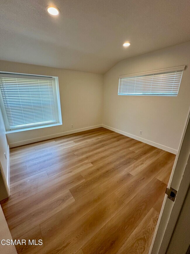 Building Photo - 23939 Oxnard St