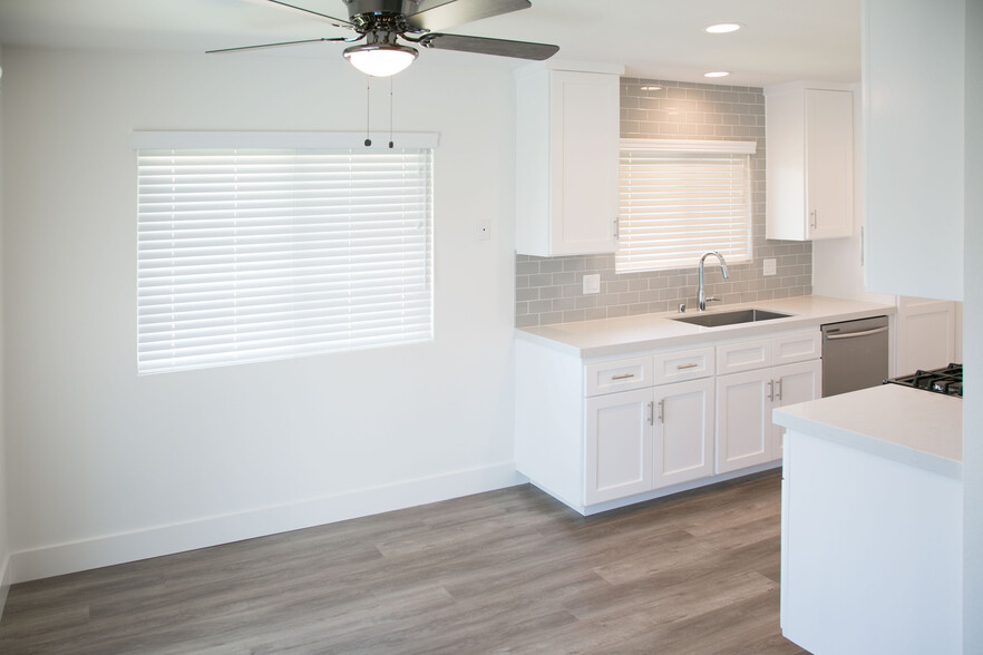 New Kitchen - 3018 Jeffrey Dr