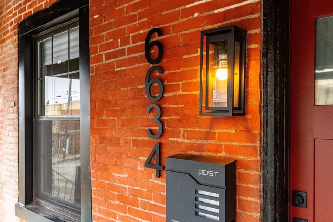 Building Photo - 6634 Musgrave St