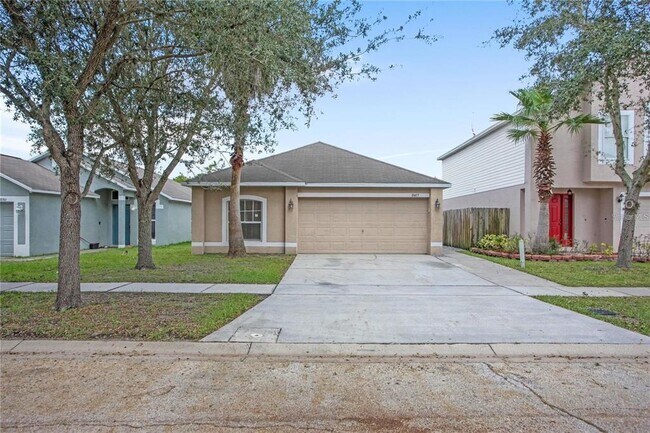 Building Photo - 10437 Opus Dr
