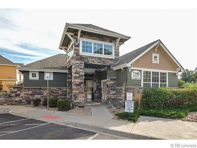 Building Photo - 7130 Simms St