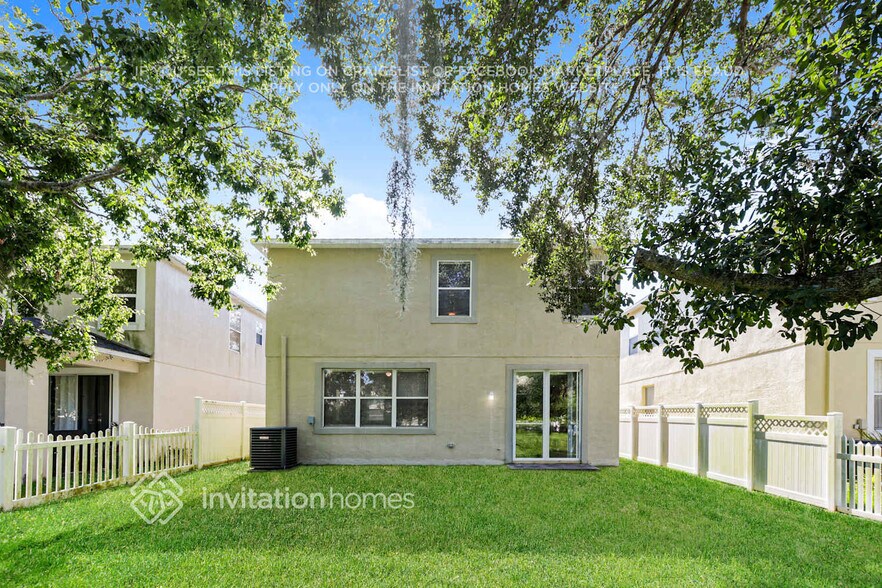 Building Photo - 2404 Spring Hollow Loop