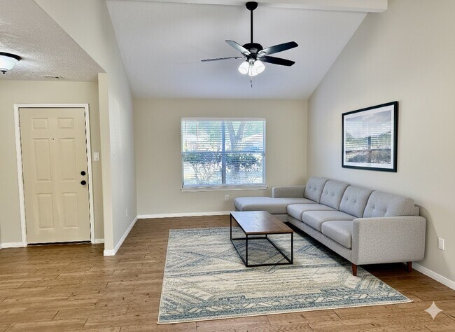 Building Photo - 16306 Many Trees Ln