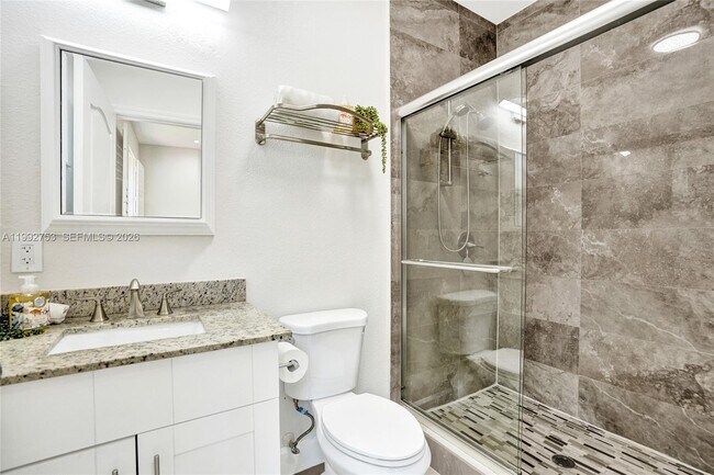 Building Photo - 60 NE 26th St