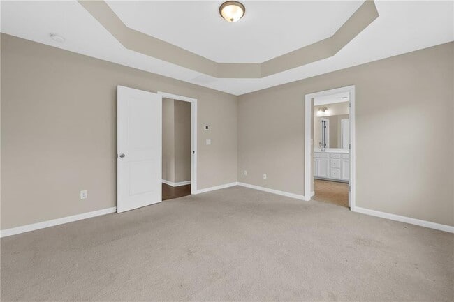 Building Photo - 331 Northaven Ave