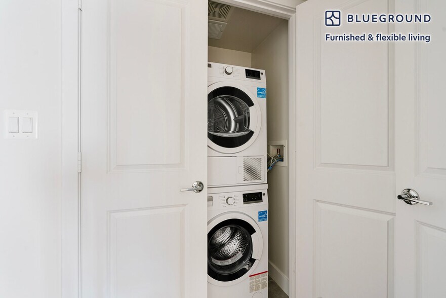 Building Photo - 4001 9th St N