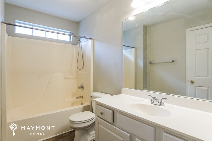 Building Photo - 328 Camden Cove Cir