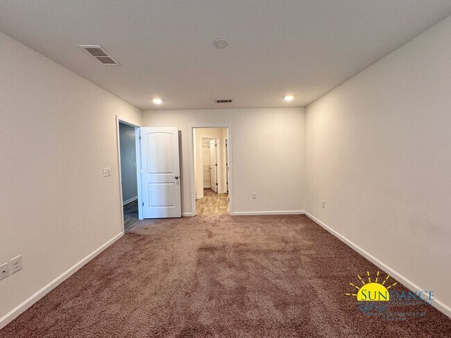 Building Photo - 842 Moorhen Wy