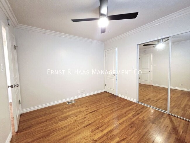 Building Photo - 5331 E The Toledo