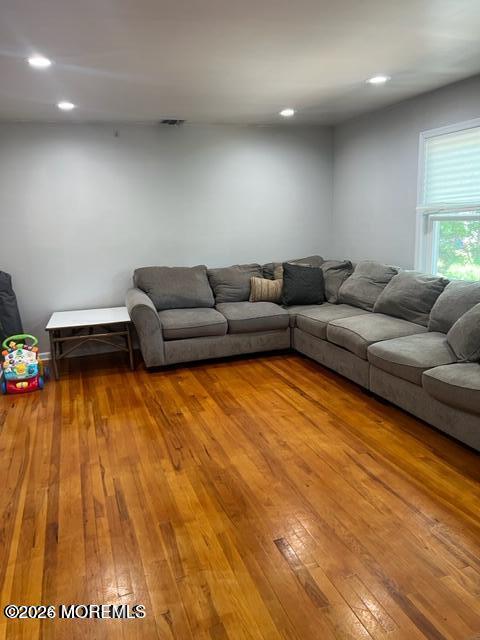 Building Photo - 176 Whale Pond Rd