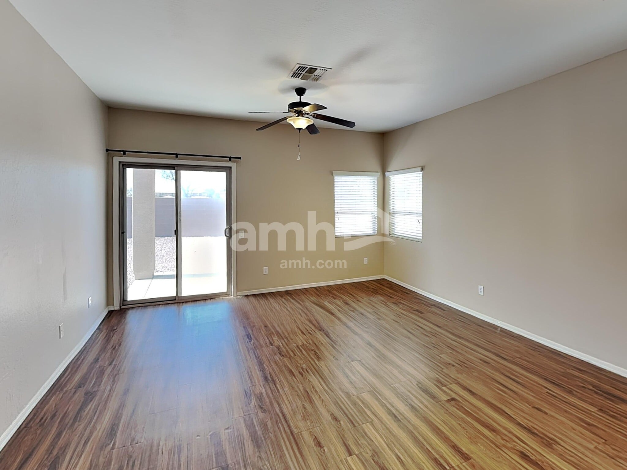 Building Photo - 17321 W Tara Ln
