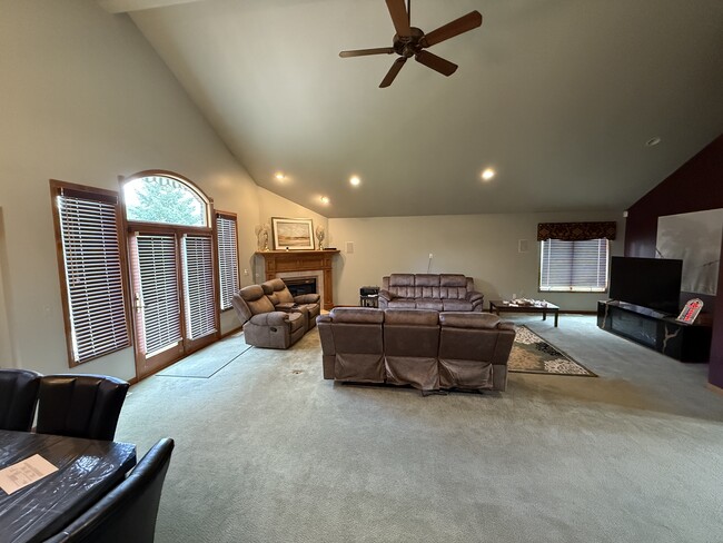 Building Photo - 4891 Maceri Cir