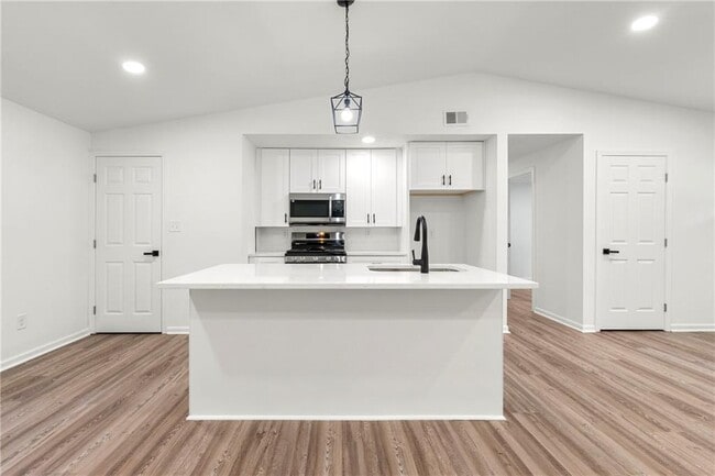 Building Photo - 1428 Muirfield Dr
