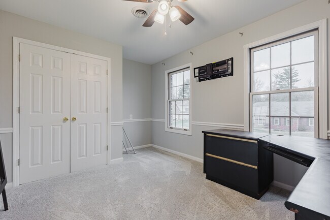 Building Photo - 404 Michigan Ave