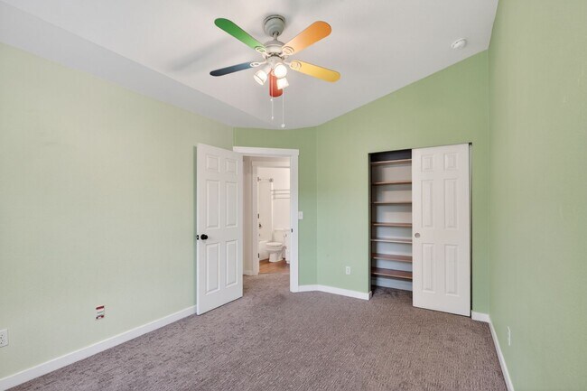 Building Photo - A Private Sanctuary with Perfect Proximity