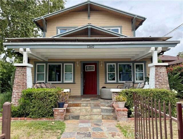 Building Photo - 1369 Hepner Ave