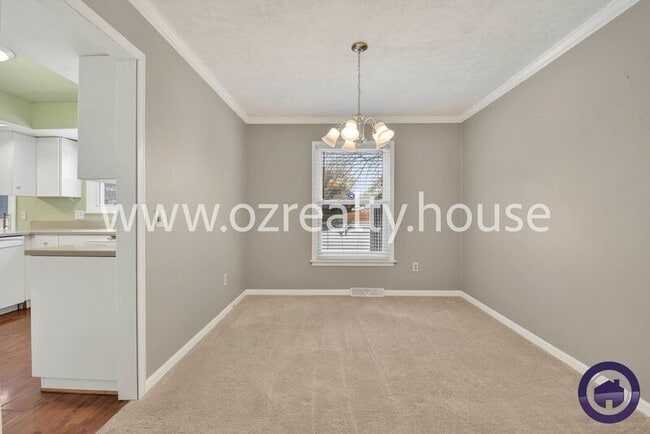 Building Photo - 2417 Whitechapel Dr