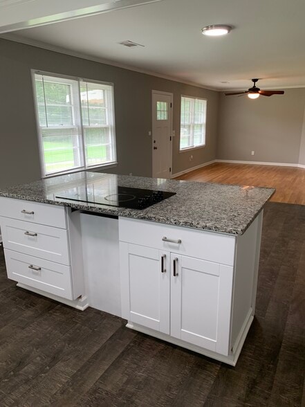 Kitchen Island/Living Room - 137 Baker St