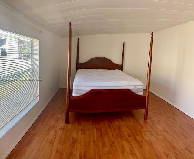 Building Photo - 810 S Jade Dr