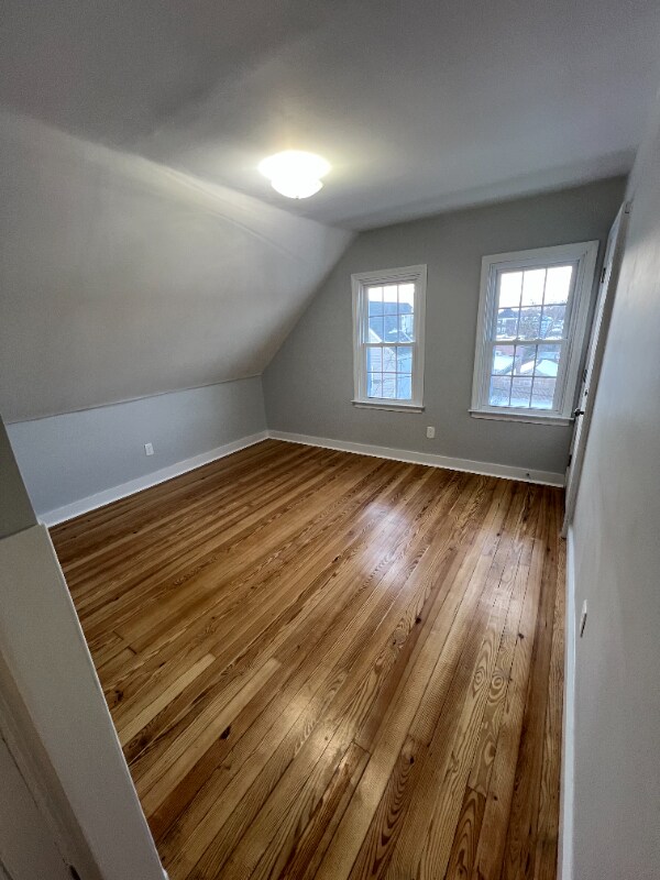 Building Photo - 25 Babbitt St