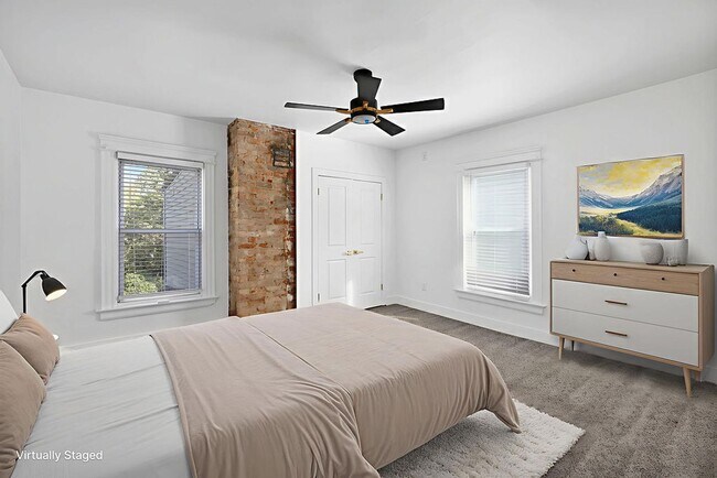 Building Photo - Renovated Home with 1st floor Study or Additional Bedroom