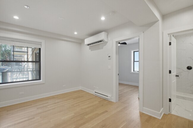 Building Photo - 2239.5 N Bissell St