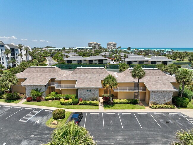 Building Photo - 2400 S Ocean Dr