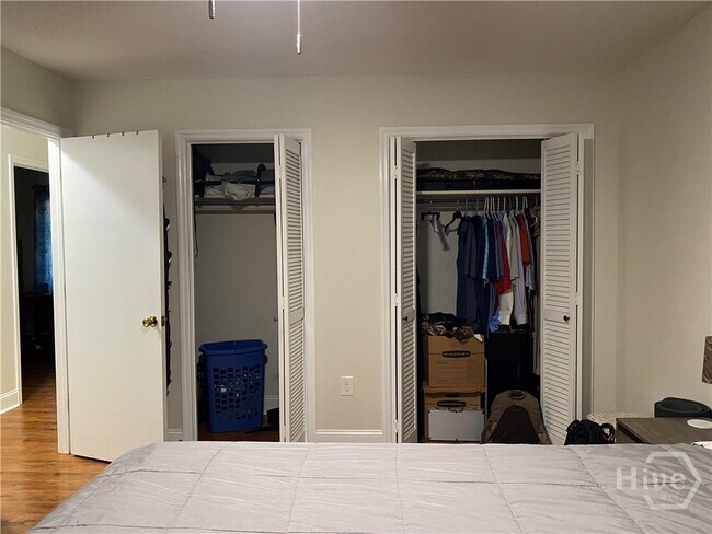 Building Photo - 311 Brady St