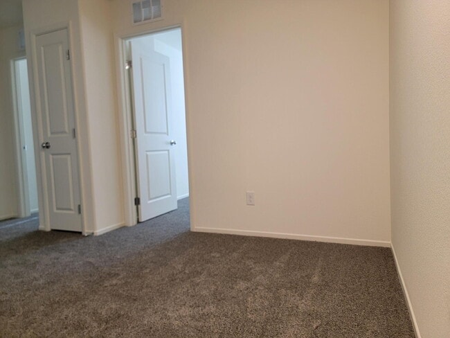 Building Photo - Brand New Home Never Lived In 3 bedroom, 2 bathroom, 2.5 bath, 2 Car Garage