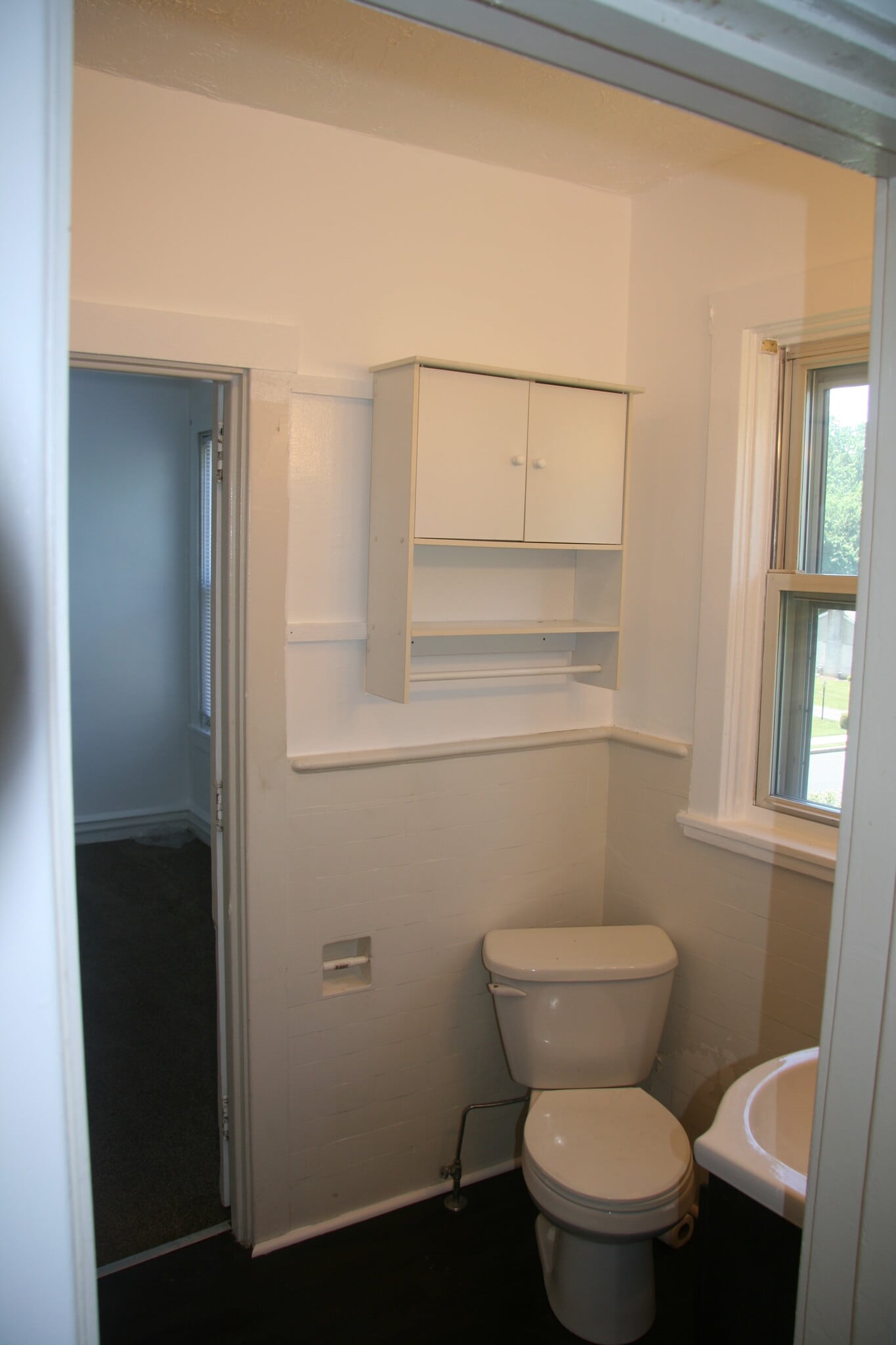 Building Photo - 328 High Street