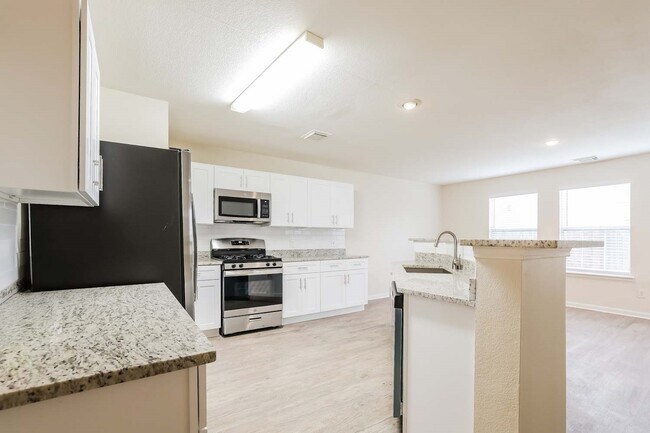 Building Photo - 339 Remington Creek Dr