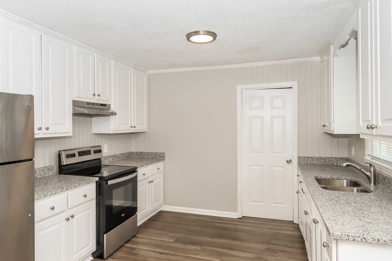 Building Photo - 110 Colbert Blvd