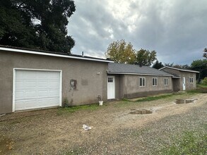 Building Photo - Perfect Multi Family Home!! 3 Bedroom 2 bath in Ceres with its own in- law suite.