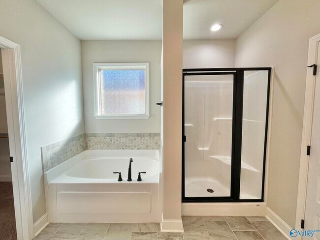 Building Photo - 12821 Hudbug Dr
